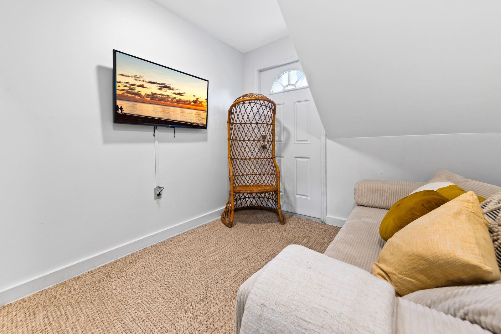 The bonus room, with its own TV — Calypso Cove 1, Palm Bay Getaways, Grand Cayman